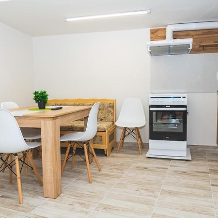 Апартамент Самоводската Чаршия Veliko Tarnovo Ngoại thất bức ảnh